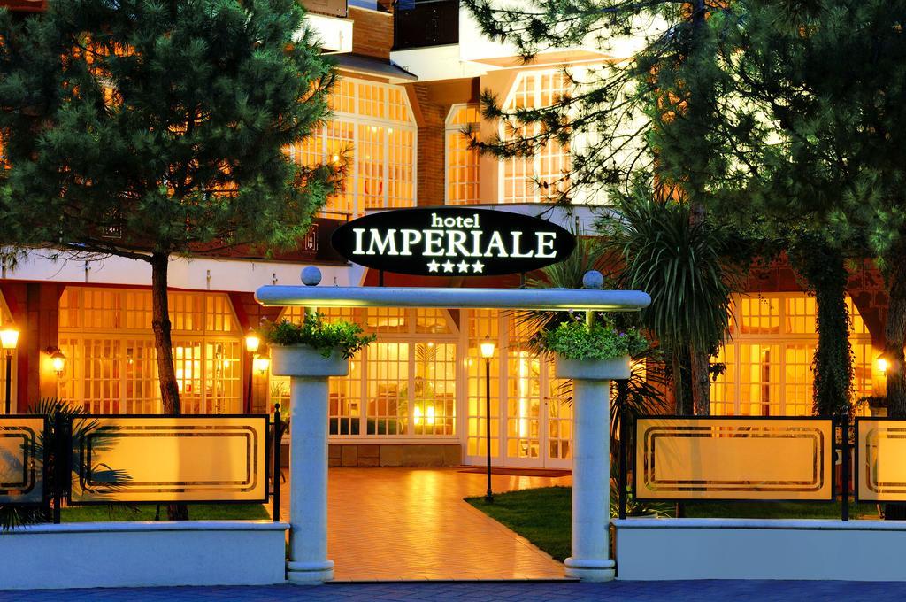 Hotel Imperiale Морской Милан Экстерьер фото